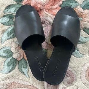New Madewell black slip on shoes
